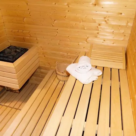 Nocky- Sauna- Wandern- Berge- Auszeit- Liftnaehe *