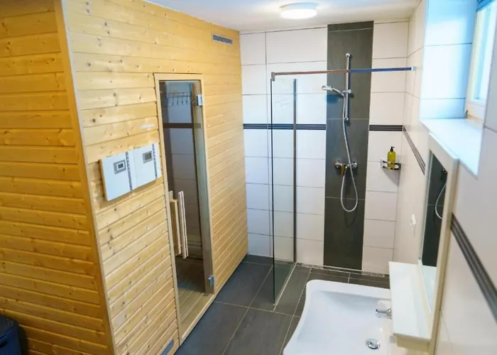 Nocky- Sauna- Wandern- Berge- Auszeit- Liftnaehe Lejlighed